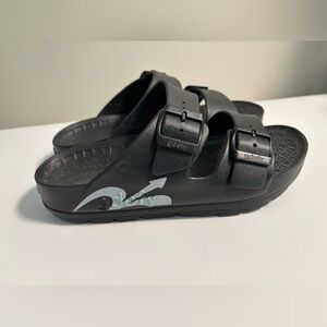 GDefy Gravity Defyer Therapeutic Black Slides Sandals Slip On Men's Size 8